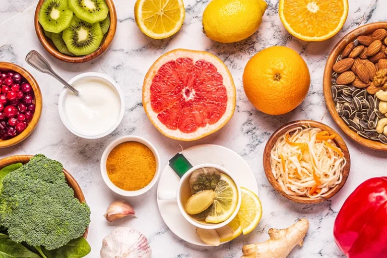 table of foods that are PCOS friendly and able to be eaten as part of a balanced diet